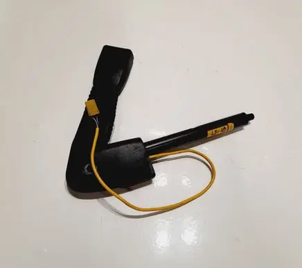 Land Rover Discovery 3 - LR3 Seat belt trim EVB104972