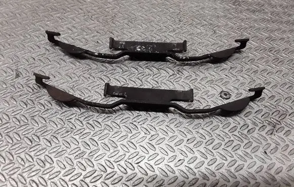 Ford S-MAX Front brake pad spring