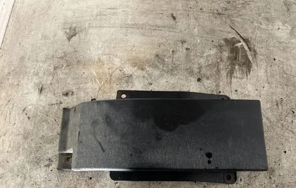 Iveco Daily 6th gen Front door trim (molding) EZ5801521538