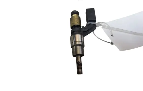 Volkswagen Jetta V Fuel injector 03C906036A 0261500016