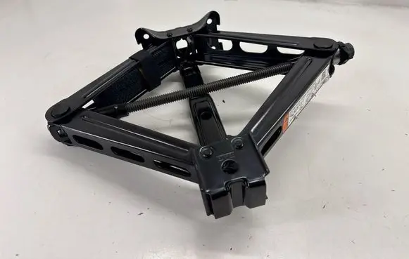 Ford Bronco Lift Jack LJ6C17A078AC ES7C27035AA LJ6C17A078A