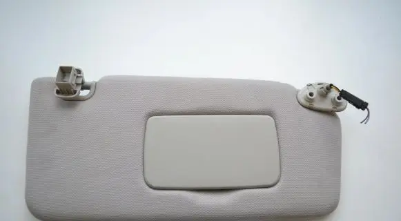 Subaru Legacy Sun visor