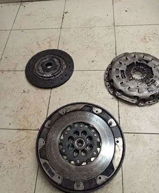 BMW 3 E90 E91 Clutch set kit 124052310 324063810 415047710