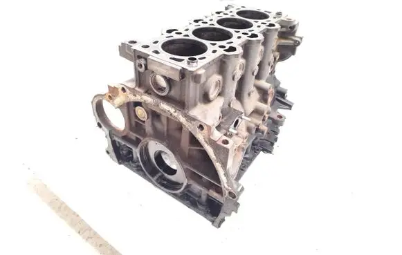 Hyundai ix20 Engine block D4FC