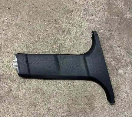 BMW 5 F10 F11 (B) pillar trim (bottom) 9116352
