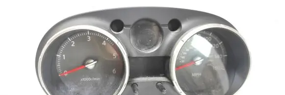 Nissan Qashqai Speedometer (instrument cluster)