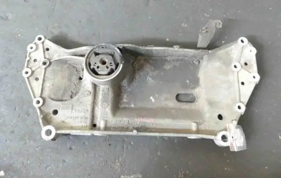 Volkswagen Caddy Front axle beam 1K0199369G IMPRK1355064