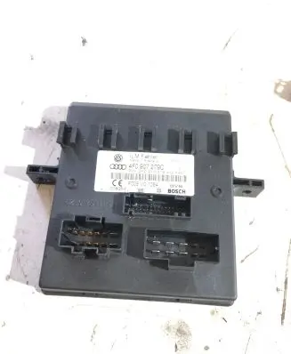 Audi Q7 4L Comfort/convenience module 4F0907279C 4F0910279AG F005V01084