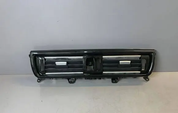 BMW 5 F10 F11 Dash center air vent grill 64229166885 9166885