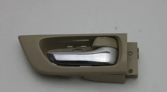 Rear door interior handle