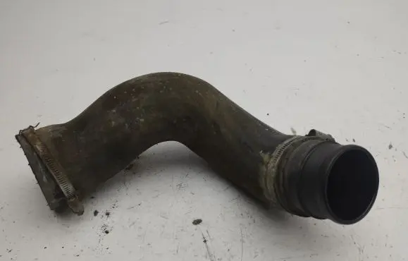 Volvo XC60 Intercooler hose/pipe