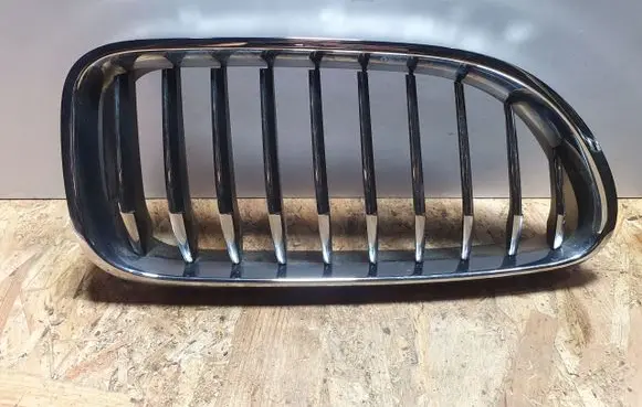 BMW 6 F06 Gran coupe Front bumper upper radiator grill 7212850