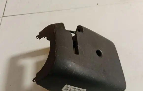 Opel Zafira A Steering wheel column trim 90581335