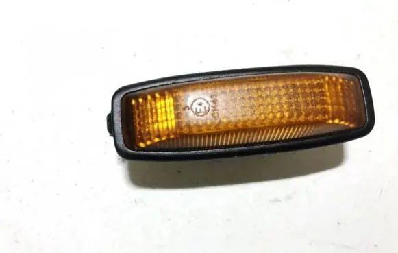 Honda Accord Front fender indicator light 01446