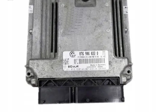 Volkswagen Crafter Engine control unit/module 076906022Q