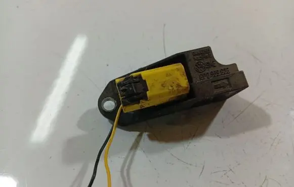 Volkswagen Sharan Airbag deployment crash/impact sensor 6q0909606