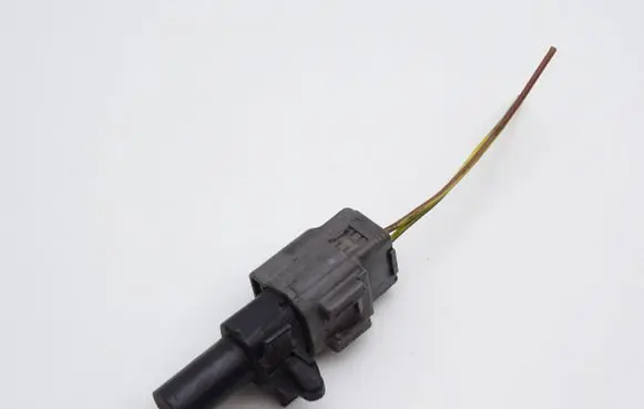 Mazda 5 Outside/exterior temperature sensor L7641 G518