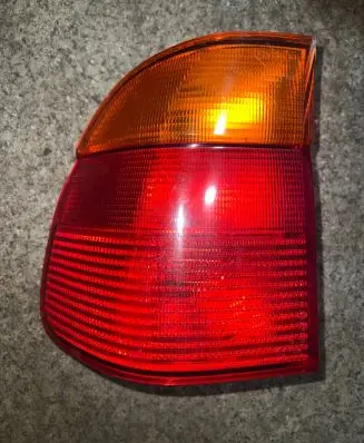 BMW 5 E39 Rear/tail lights 8361671