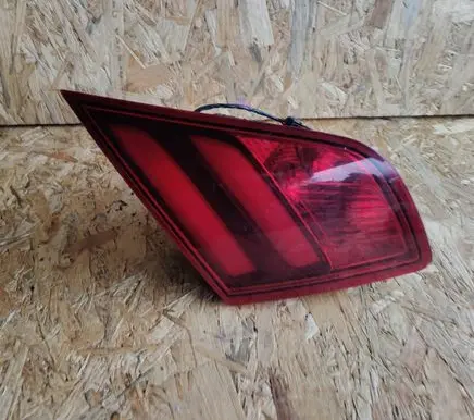 Peugeot 308 Tailgate rear/tail lights 9677818380 81260101