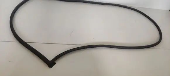 Ford Puma Rubber seal front door (on door) 