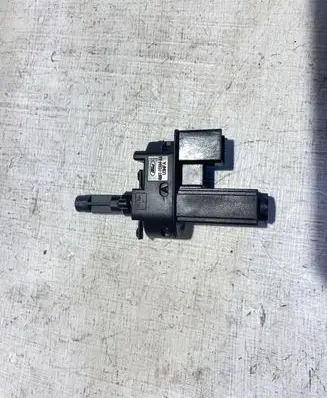 Ford Mustang VI Brake pedal sensor switch 4M5T7C534AA U3NFA