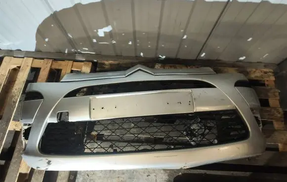 Citroen C4 I Picasso Front bumper 9680402277