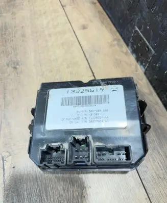 Opel Insignia A Tow bar trailer control unit/module 13325519 3027908 13325554A