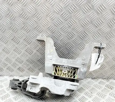 Mercedes-Benz GLB X247 Engine mount bracket A1772402000