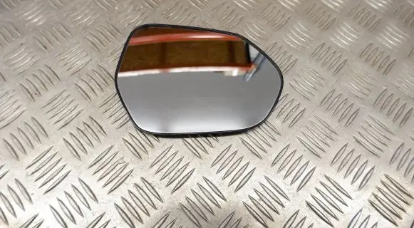 Toyota Prius (XW50) Wing mirror glass 8793147450