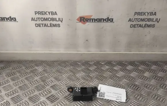 Opel Insignia A ESP acceleration yaw rate sensor 13505726