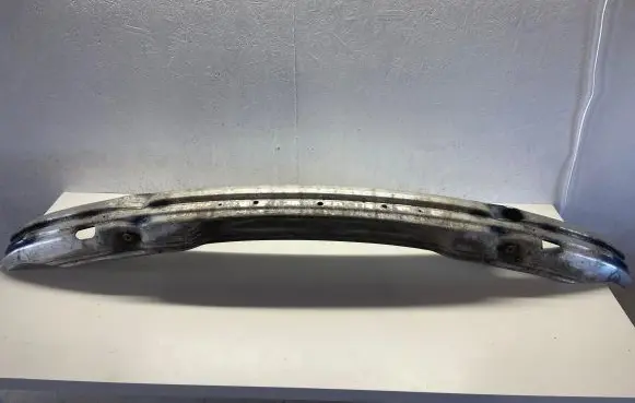 BMW 5 E39 Front bumper cross member 51118245858