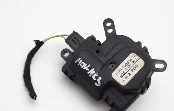 Ford Mondeo Mk III Air flap motor/actuator 1S7H19B634CA