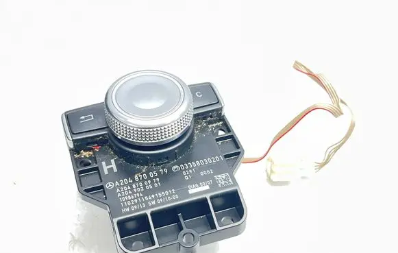 Mercedes-Benz C W204 Multifunctional control switch/knob A2048700579 A2048700979