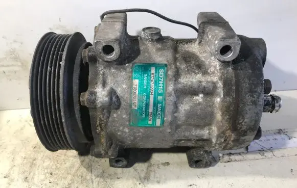 Mitsubishi Carisma Air conditioning (A/C) compressor (pump) 7700872158 SD7H15 SANDEN