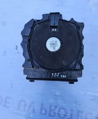 BMW 5 GT F07 Subwoofer speaker 9225830 65139225830