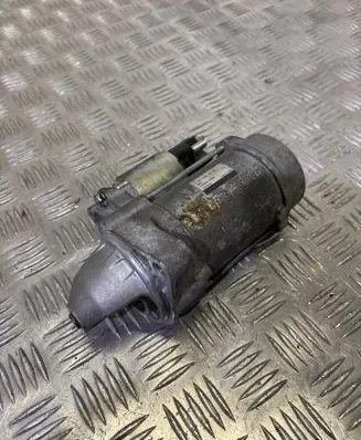 Mercedes-Benz Vito Viano W447 Starter motor A6519064500 4380002040