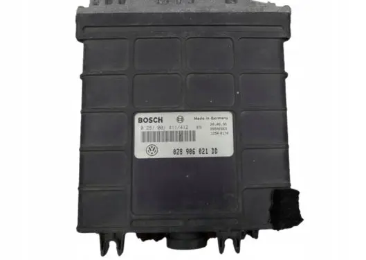 Volkswagen PASSAT B4 Engine control unit/module 028906021DD