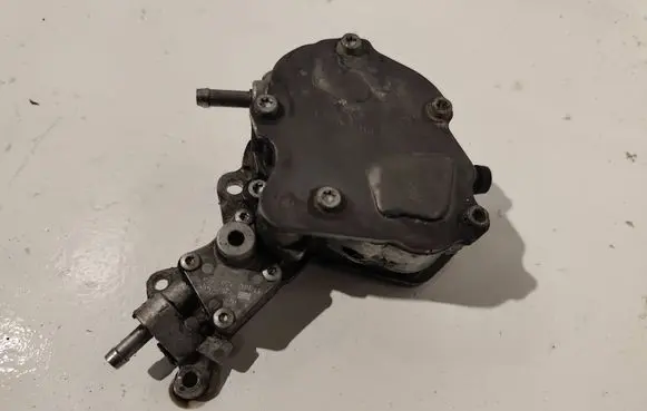 Volkswagen PASSAT B6 Fuel injection high pressure pump 038145209H 060608L