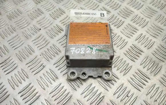 Nissan Qashqai Airbag control unit/module 98820JD000