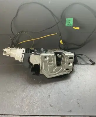 Mercedes-Benz S W220 Front door lock 2207201235