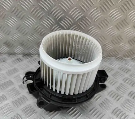 Peugeot 3008 III Heater fan/blower MS282500 9848503380