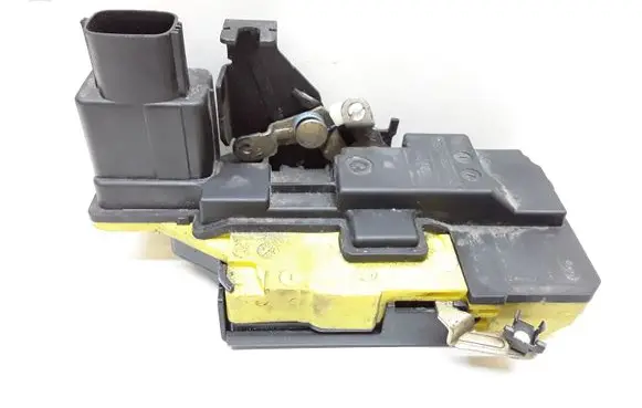 Volvo XC70 Rear door lock