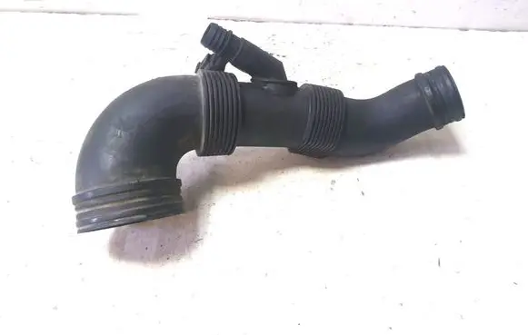 Volkswagen Transporter - Caravelle T5 Brake vacuum hose/pipe 7H0129615