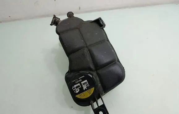 Volvo S80 Coolant expansion tank/reservoir