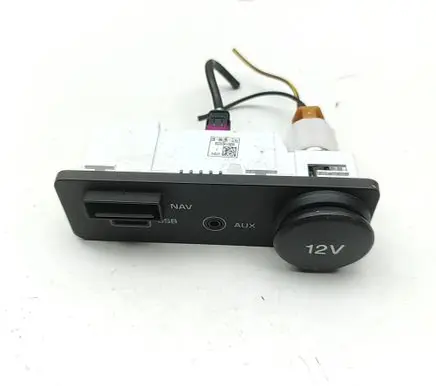 Jaguar F-Pace AUX in-socket connector FK7219C166BD FK7210E898AB