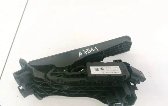 Volkswagen PASSAT B6 Accelerator throttle pedal 1K1721503L 6PV008600-00