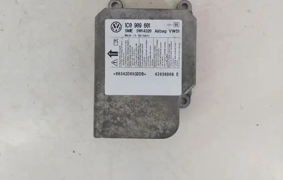 Volkswagen Golf IV Airbag control unit/module 1C0909601 5WK43120