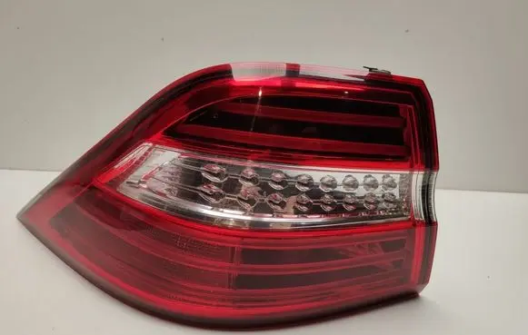 Mercedes-Benz ML W166 Rear/tail lights A1669063301