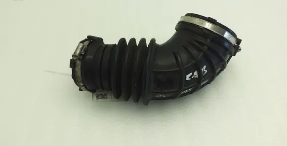 Audi A5 8T 8F Turbo air intake inlet pipe/hose 06H129629E