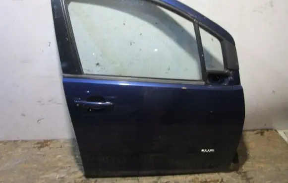 Opel Agila B Front door